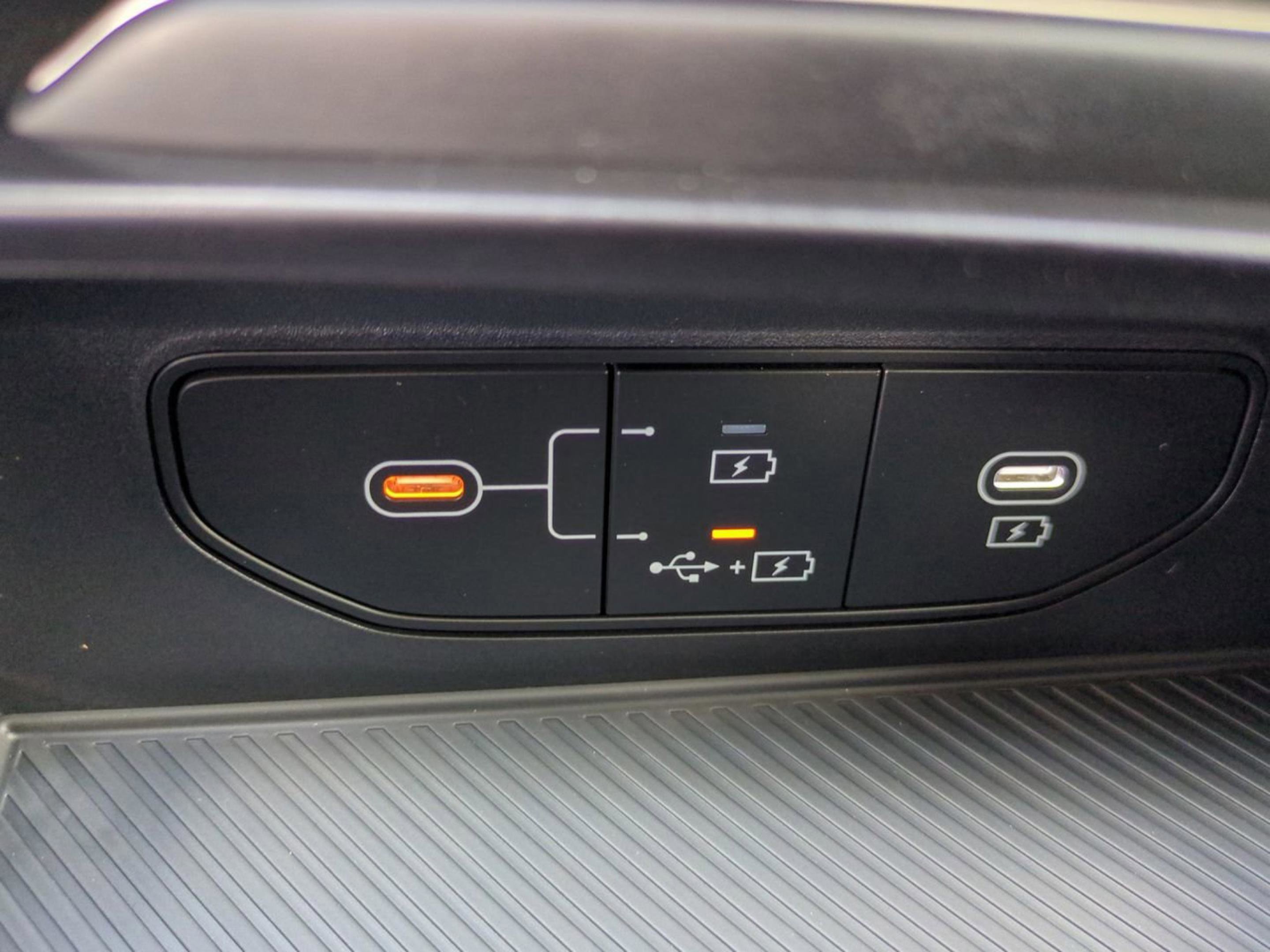 2026 Kia Sportage Hybrid LX photo 22
