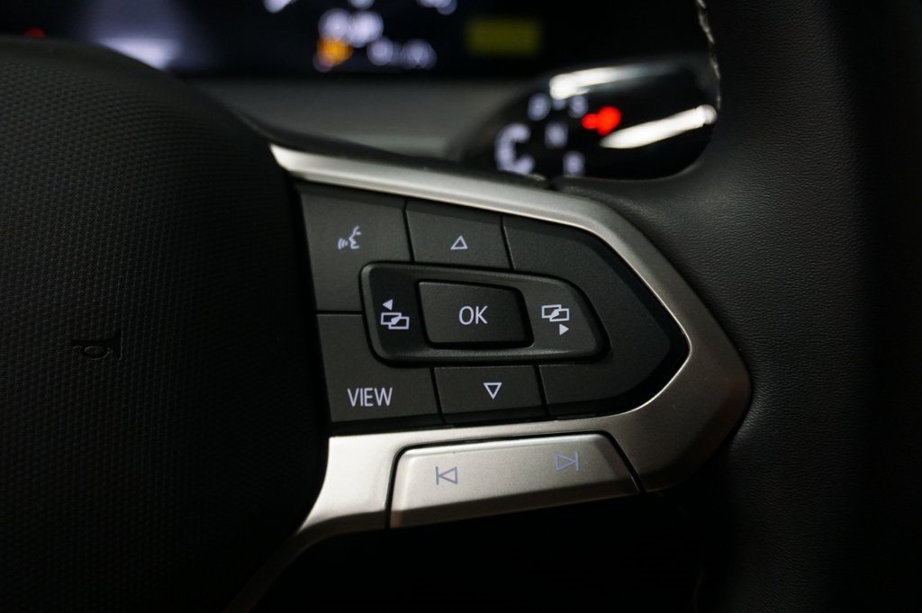 2025 Volkswagen Tiguan S photo 15