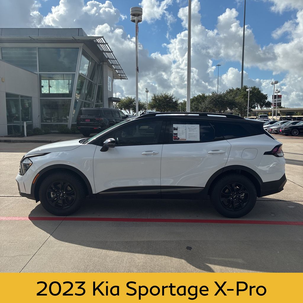 2023 Kia Sportage X-Pro photo 3