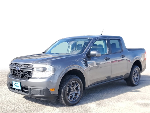 2023 Ford Maverick XLT photo 2