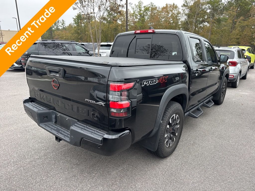 2022 Nissan Frontier PRO-4X photo 3