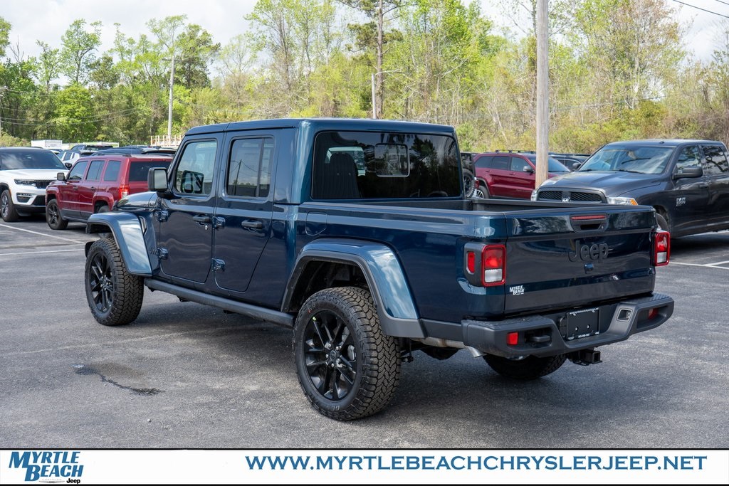 2025 Jeep Gladiator Sport photo 4