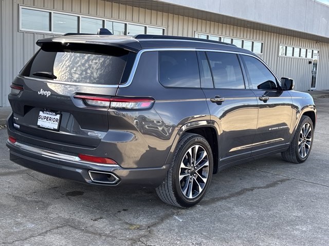 2024 Jeep Grand Cherokee Overland photo 2