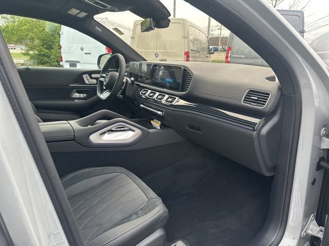 New 2025 MANUFAKTUR Alpine Grey Mercedes-Benz AMG® GLE 63 S 4MATIC+ Coupe image 66