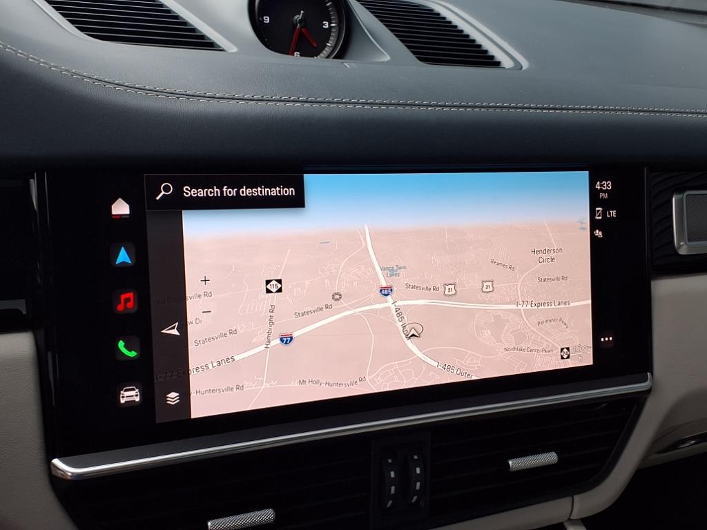 2023 Porsche Cayenne S Platinum Edition photo 12