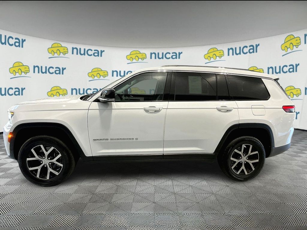 2023 Jeep Grand Cherokee Limited photo 2