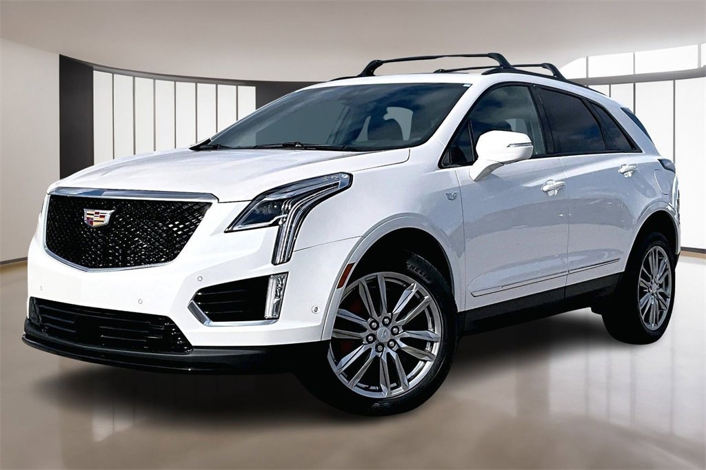 2026 Cadillac XT5 Sport's photo