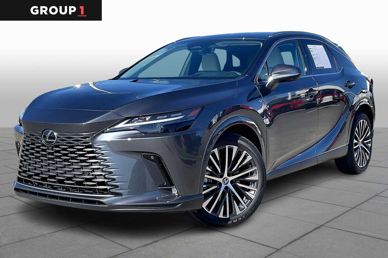 2025 Lexus RX 350's photo