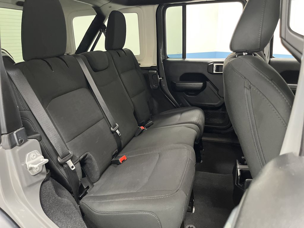 2020 Jeep Wrangler Unlimited Sport S photo 28