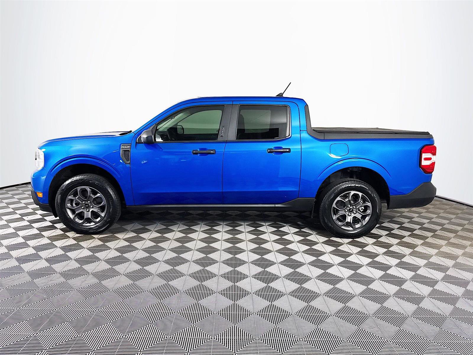 2022 Ford Maverick XLT photo 4