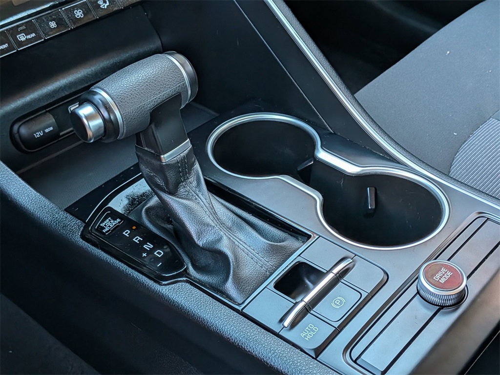 2022 Kia K5 LXS photo 15
