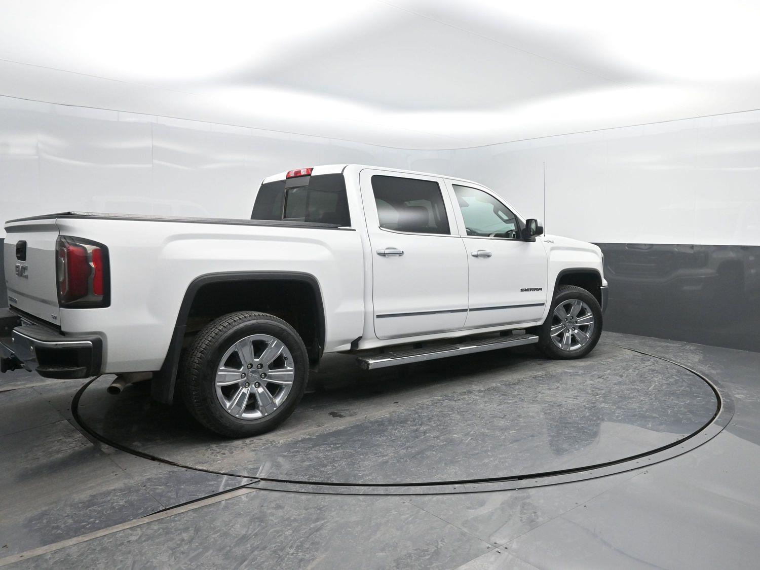 2018 GMC Sierra 1500 SLT's photo