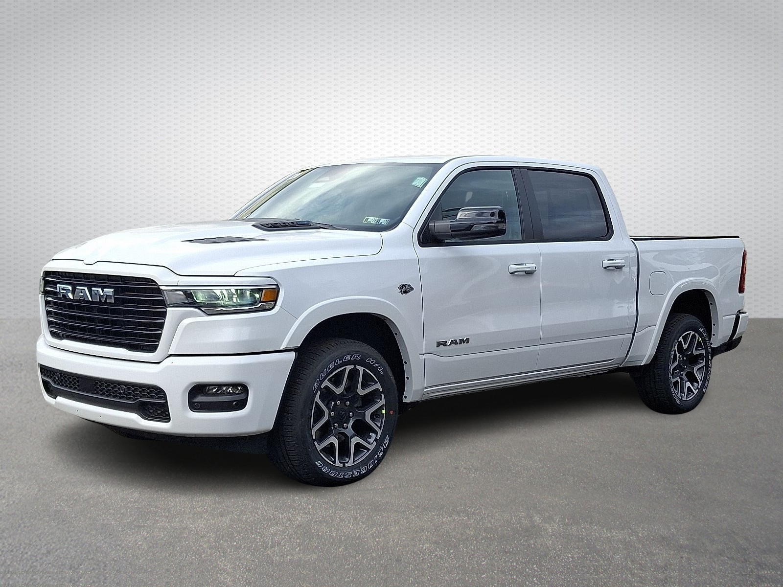 2026 Ram 1500 Laramie photo 3