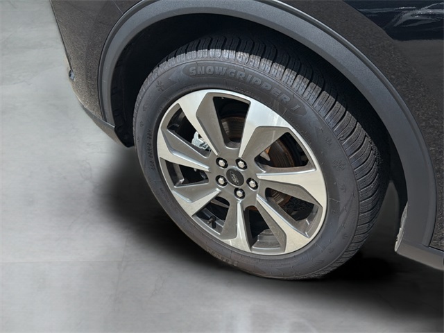 2023 Ford Escape Platinum photo 27