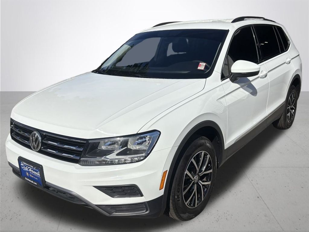 2021 Volkswagen Tiguan SE photo 2