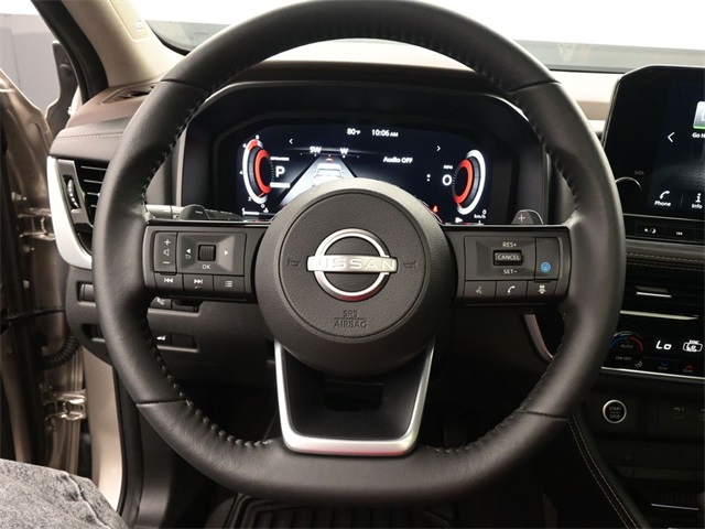 2023 Nissan Rogue Platinum photo 22