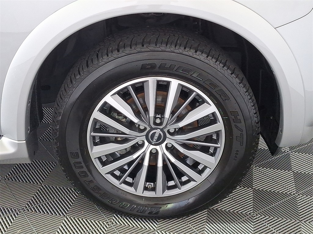 2024 Nissan Armada SL photo 7
