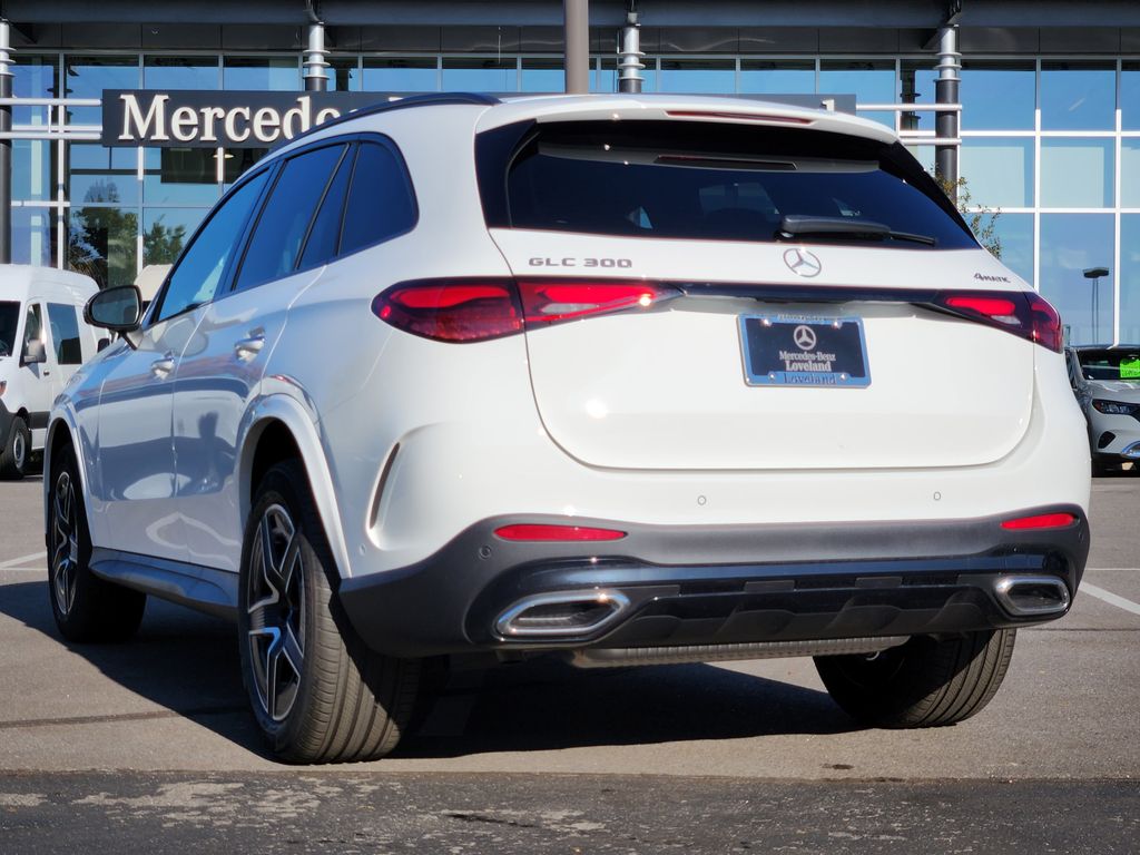 2026 Mercedes Benz GLC 300 4MATIC photo 5
