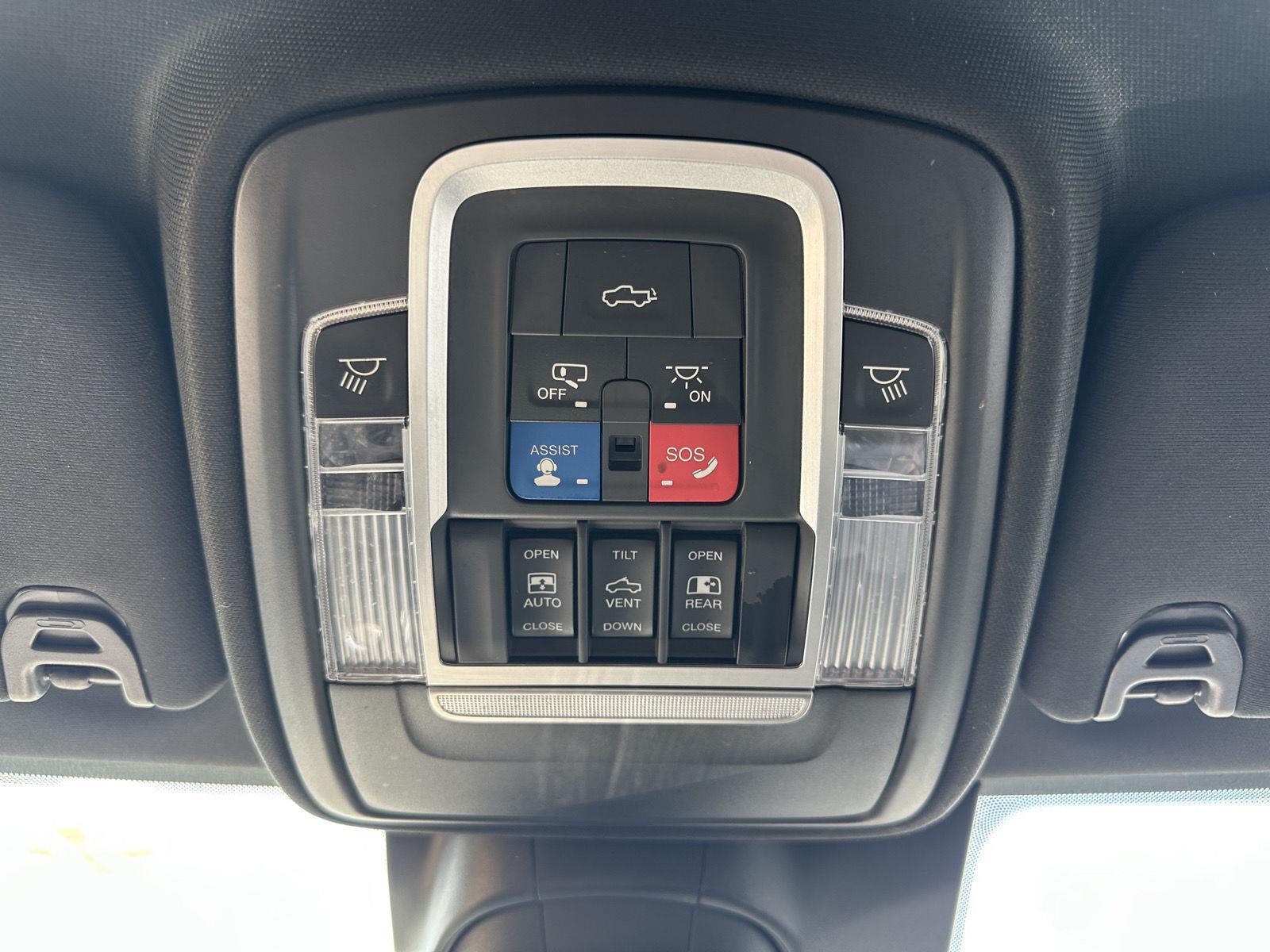 2019 Ram 2500 Limited photo 28