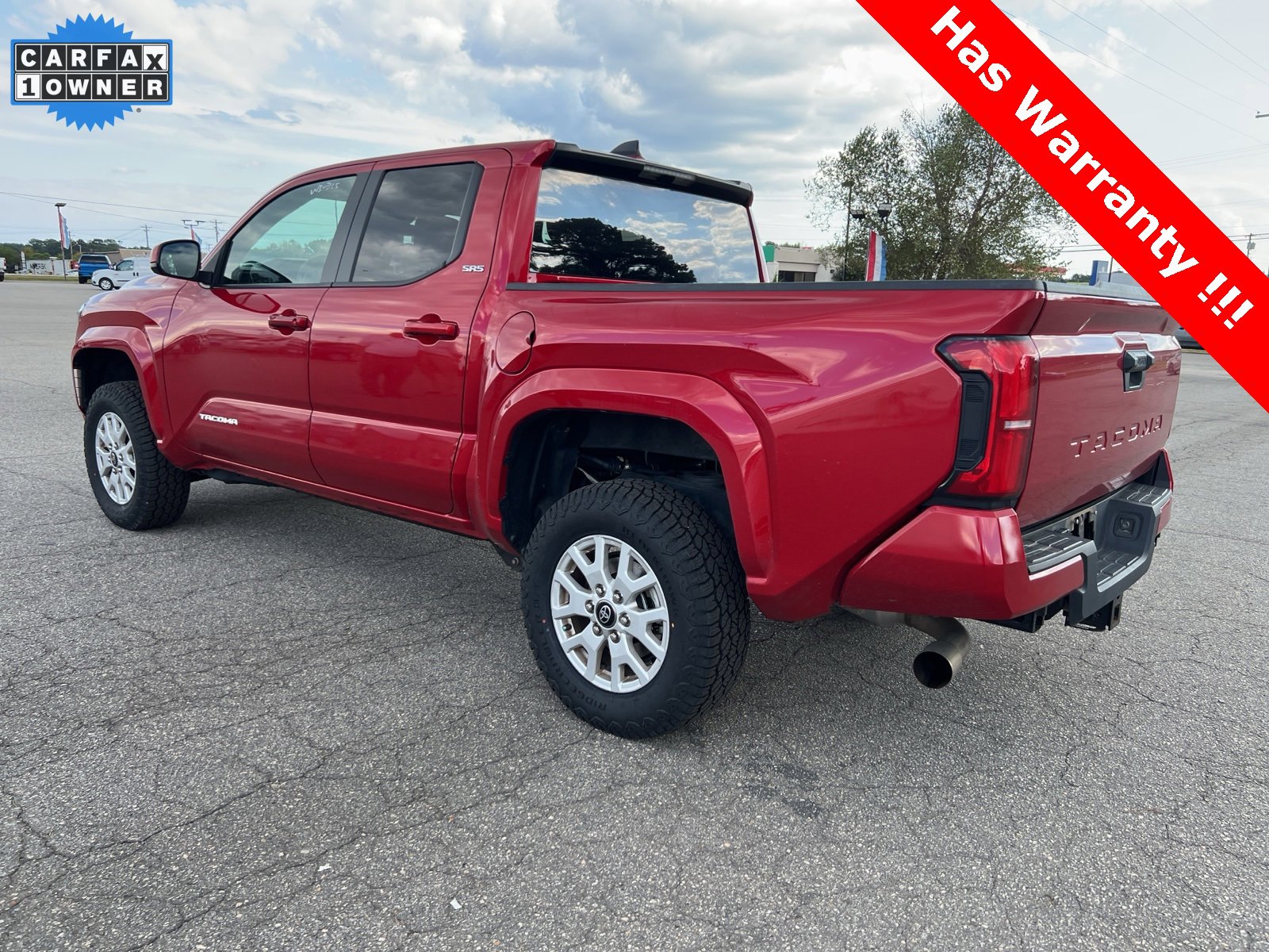2024 Toyota Tacoma SR5 photo 3