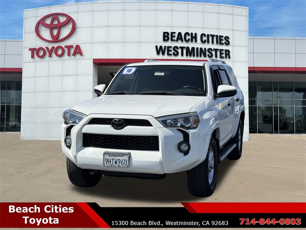 2016 Toyota 4Runner SR5 photo 3