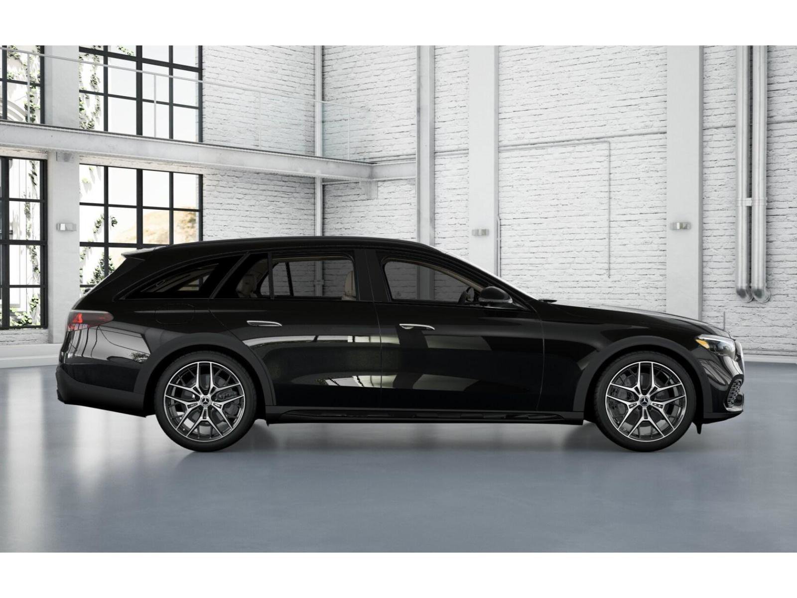 2025 Mercedes Benz E 450 4MATIC photo 3