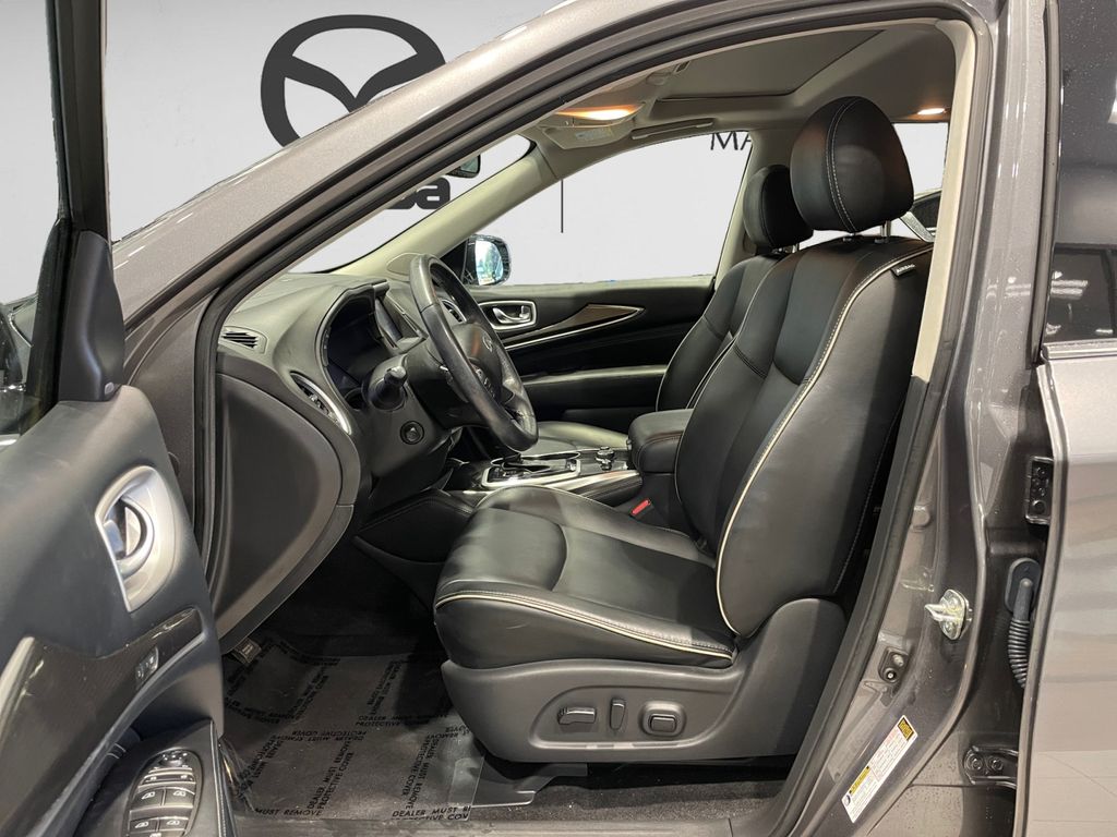 2020 Infiniti QX60 Luxe photo 6