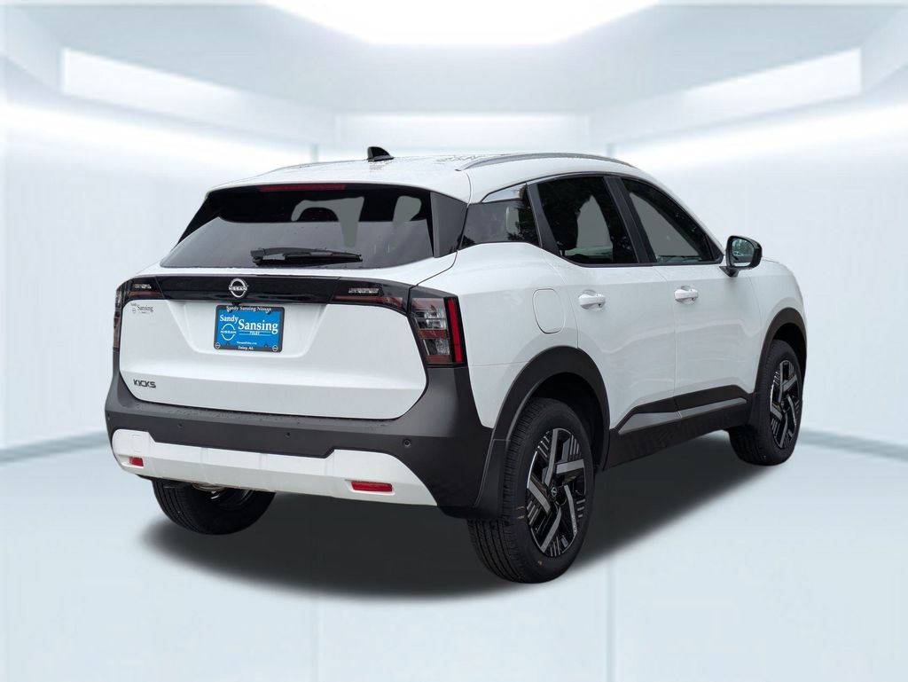 2026 Nissan Kicks SV photo 4