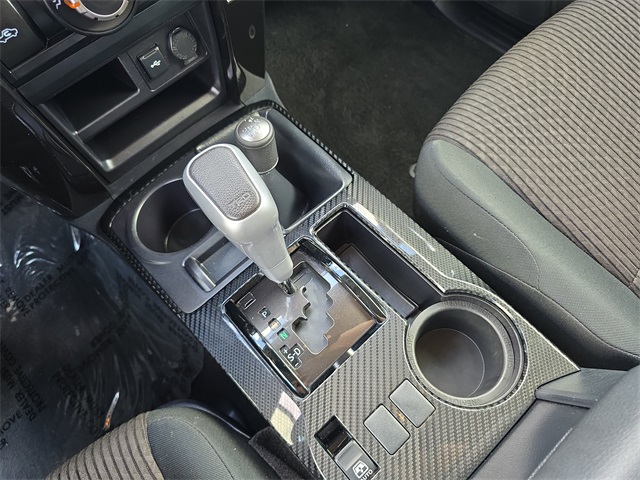 2024 Toyota 4Runner TRD Off-Road photo 23