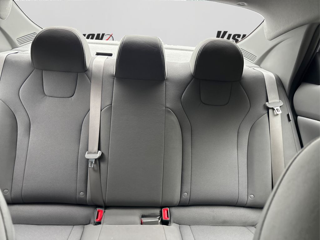 2025 Hyundai Elantra SE photo 12