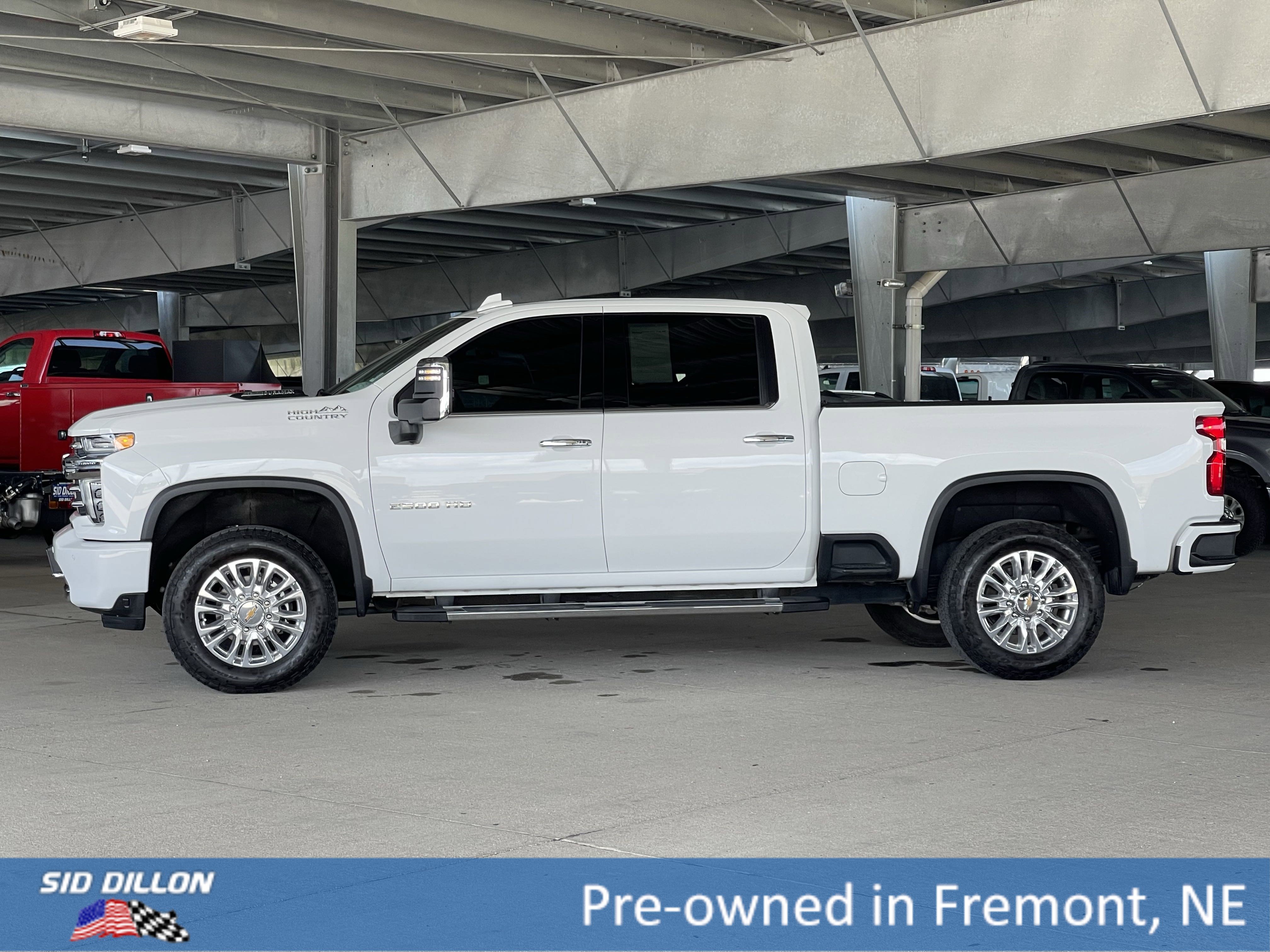 2022 Chevrolet Silverado 2500HD High Country photo 14