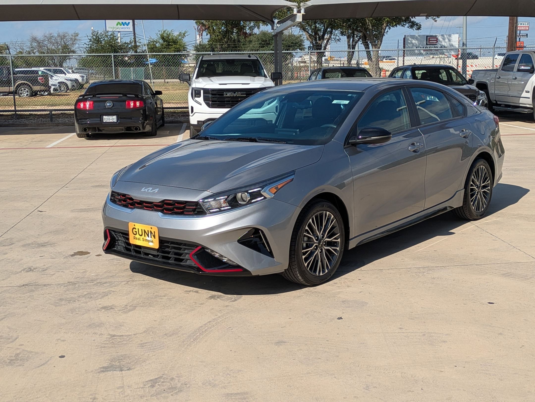 2024 Kia Forte GT-Line photo 7