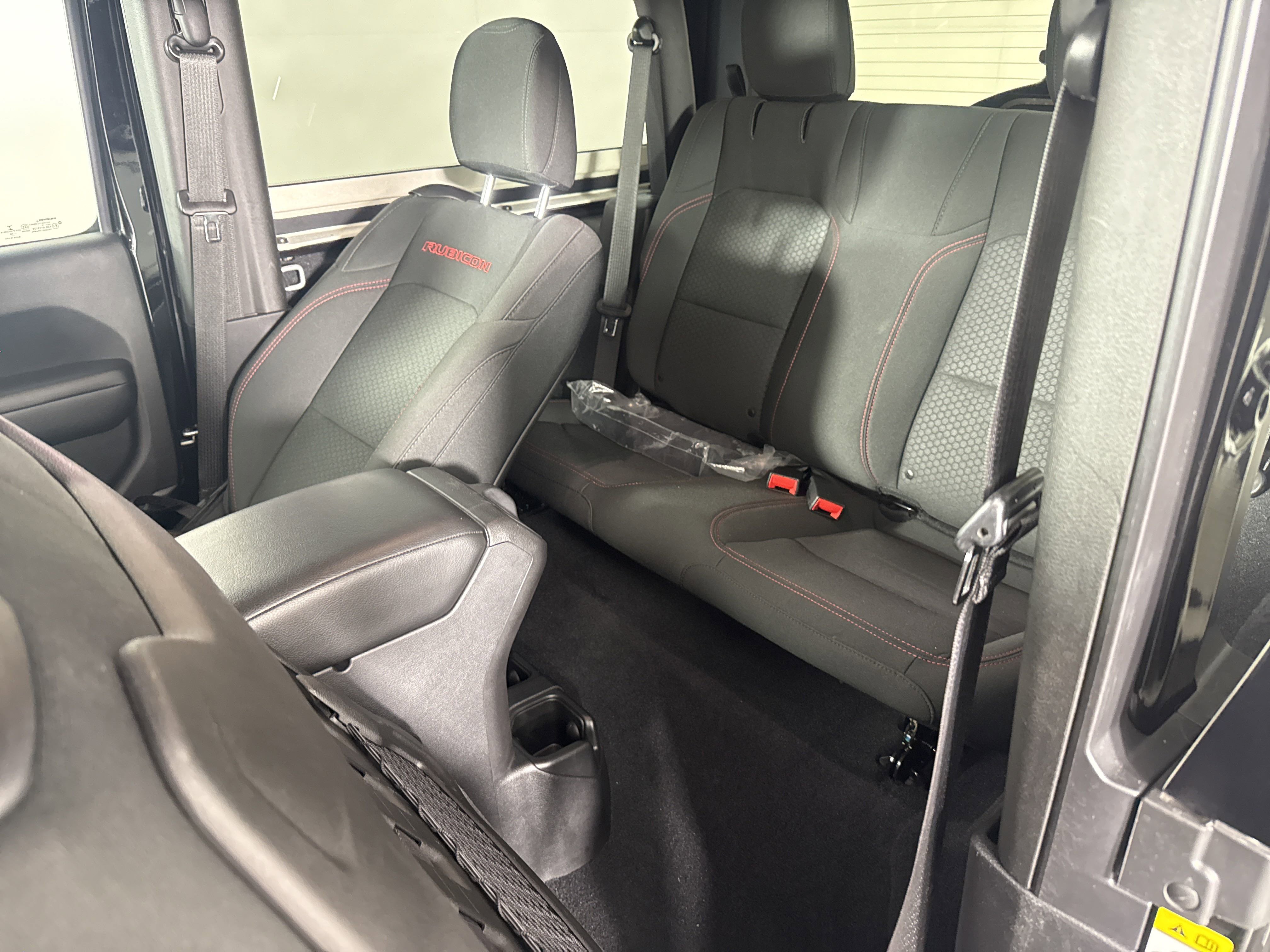 2019 Jeep Wrangler Rubicon photo 10