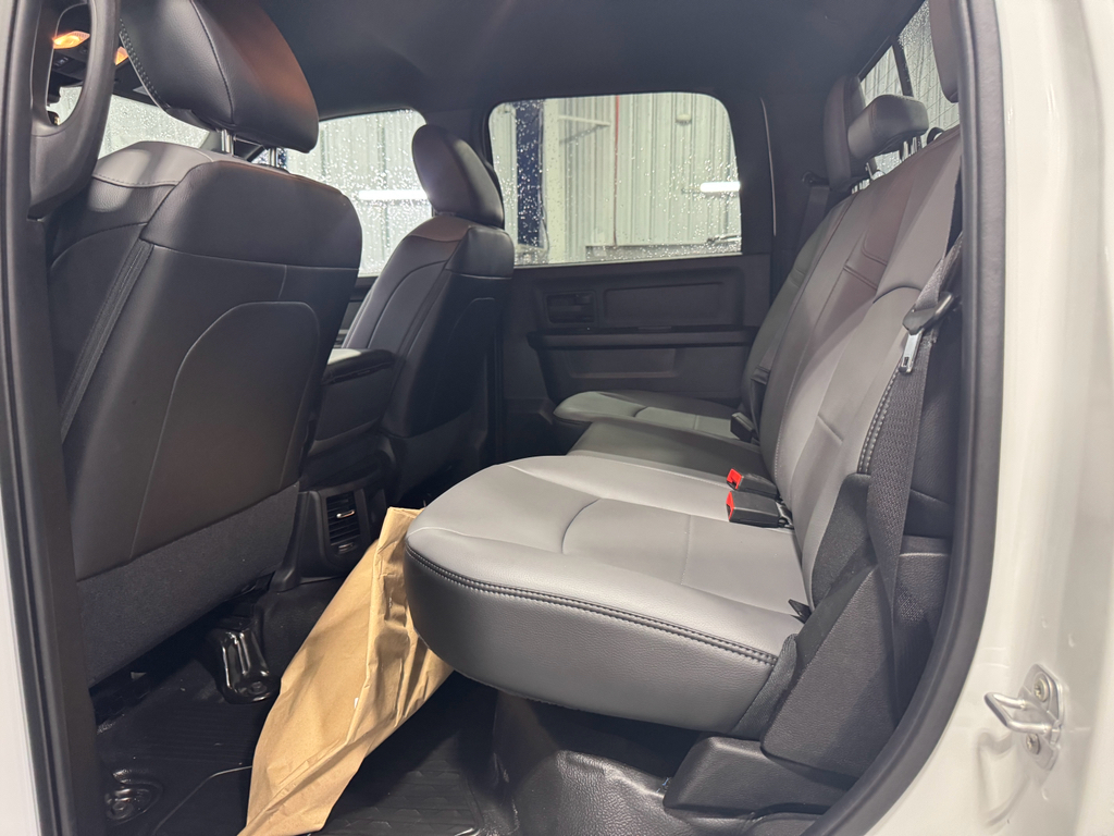 2025 Ram 3500 Tradesman photo 48