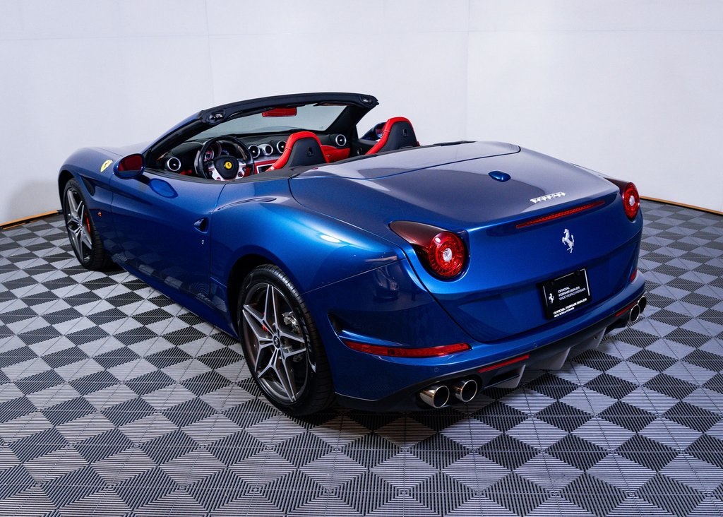 Certified Used 2017 Blu Abu Dhabi Metallic Ferrari T image 21