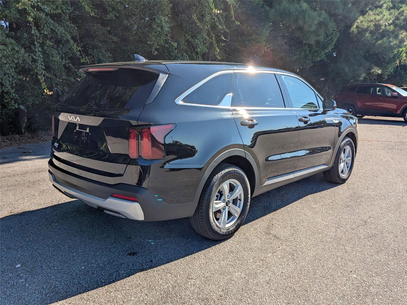 2026 Kia Sorento LX photo 7