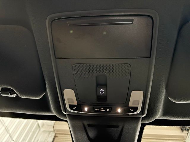 2024 Honda CR-V Hybrid Sport Touring photo 22