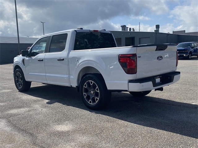 2025 Ford F-150 STX photo 4