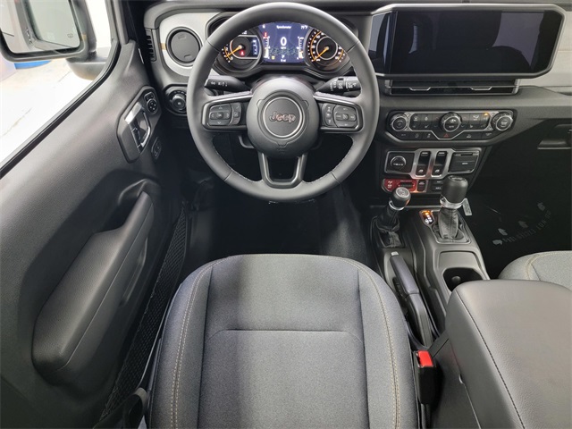 2025 Jeep Wrangler Willys photo 23