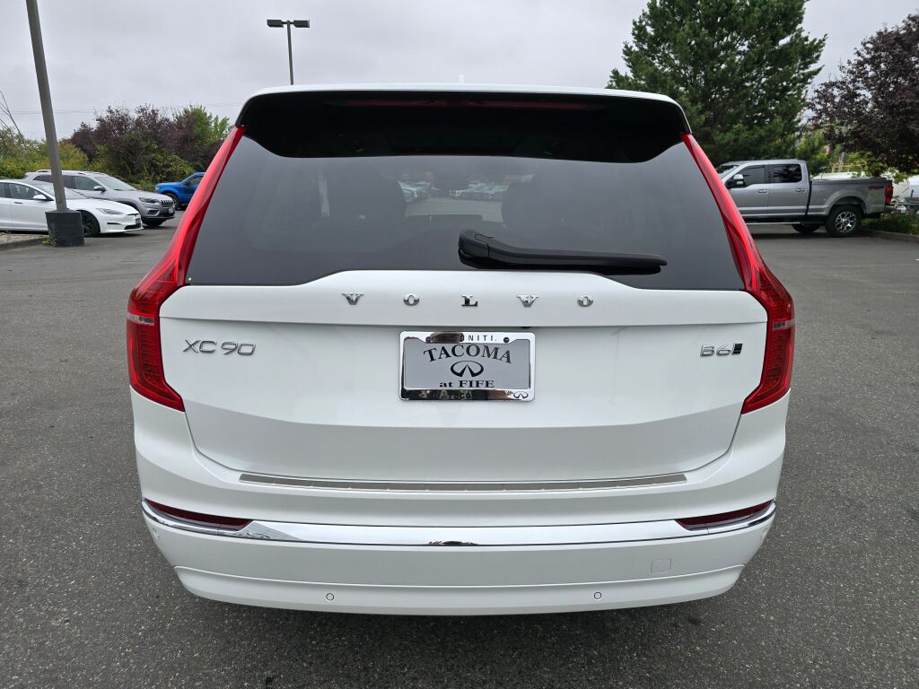 2024 Volvo XC90 Plus photo 5