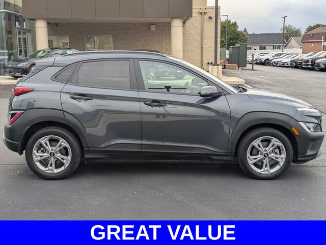 2022 Hyundai Kona SEL photo 4