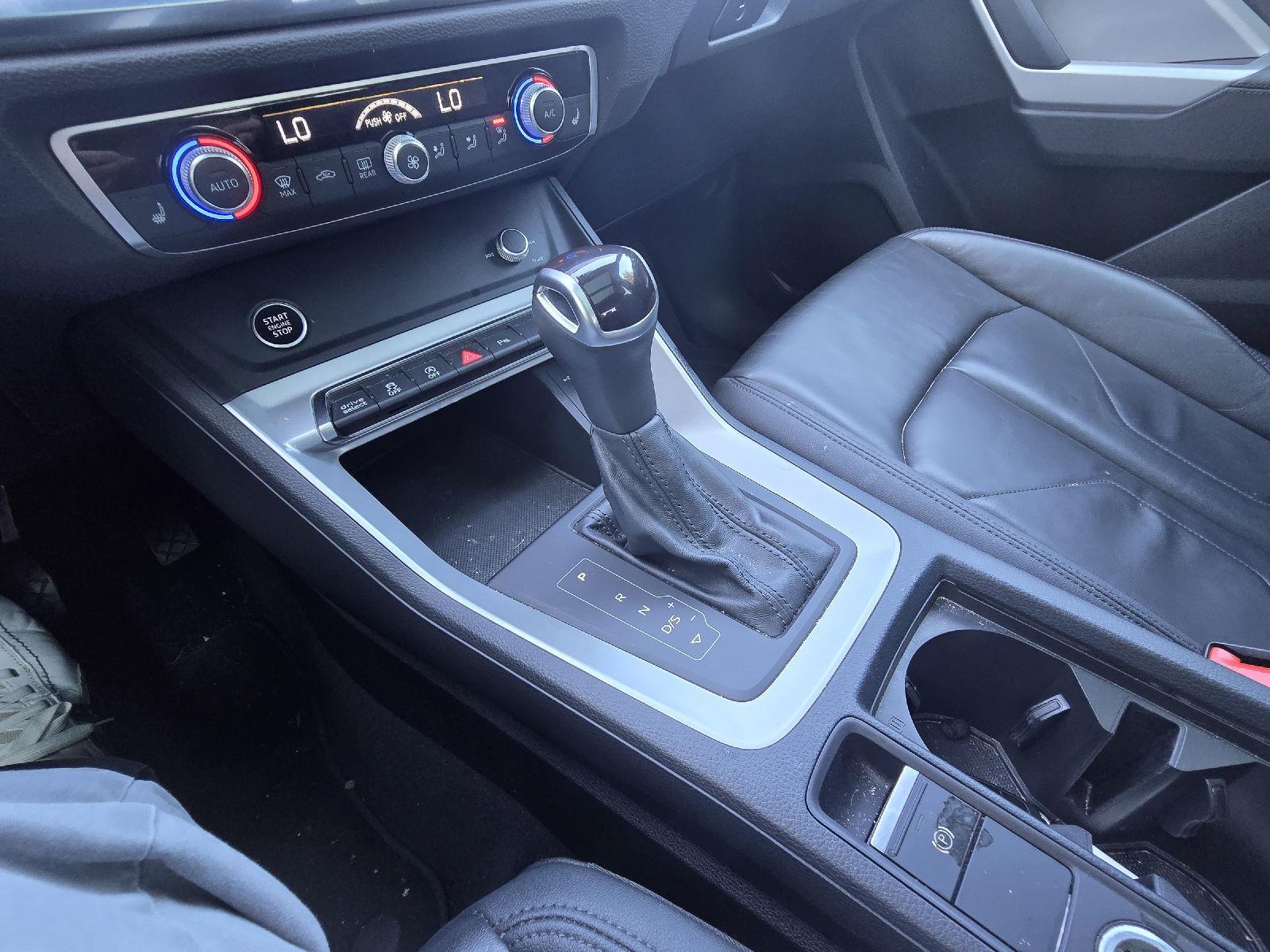 2023 Audi Q3 S line Premium photo 16