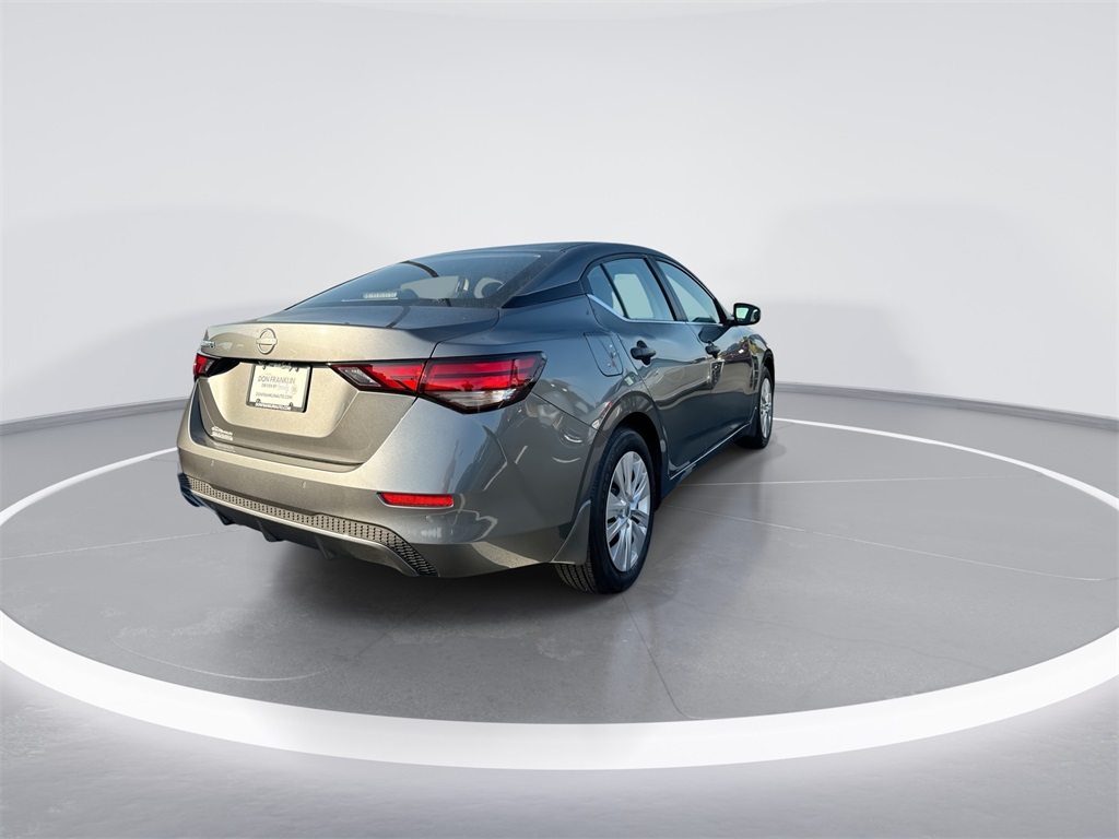 2025 Nissan Sentra S photo 8