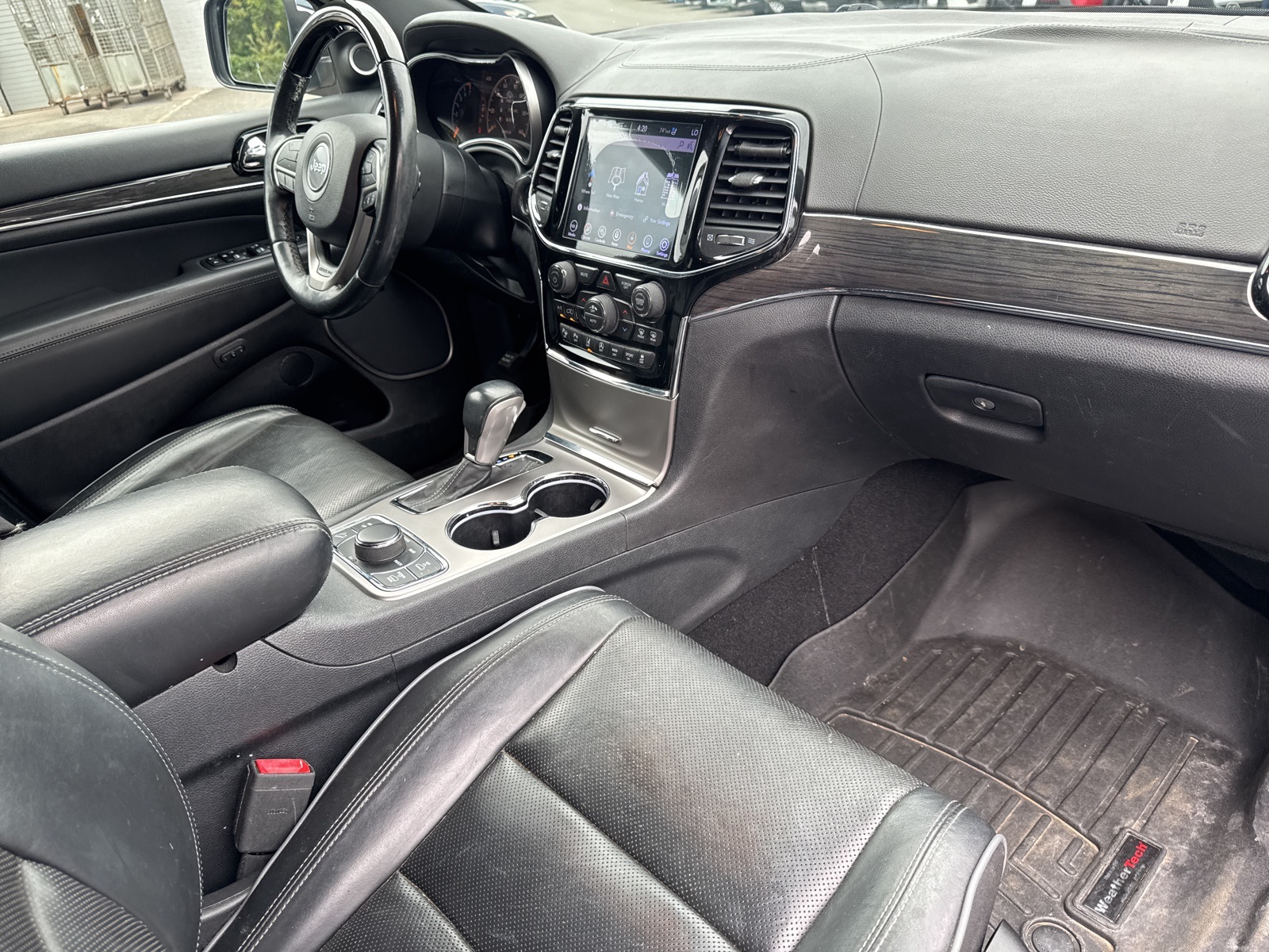 2020 Jeep Grand Cherokee Overland photo 32