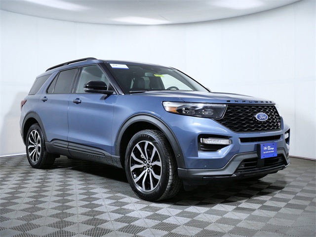 2021 Ford Explorer ST's photo