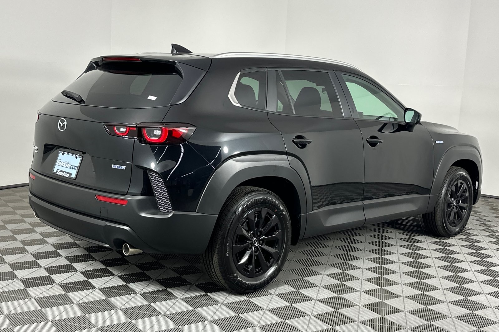 2025 Mazda CX-50 Preferred photo 3