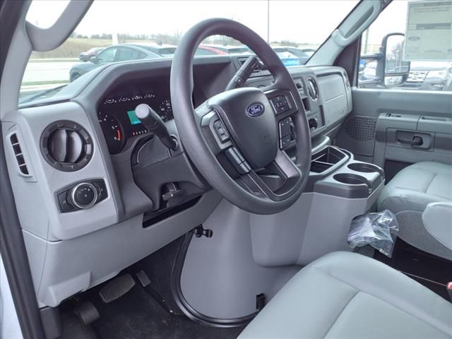 2024 FORD E-350 - Image 7