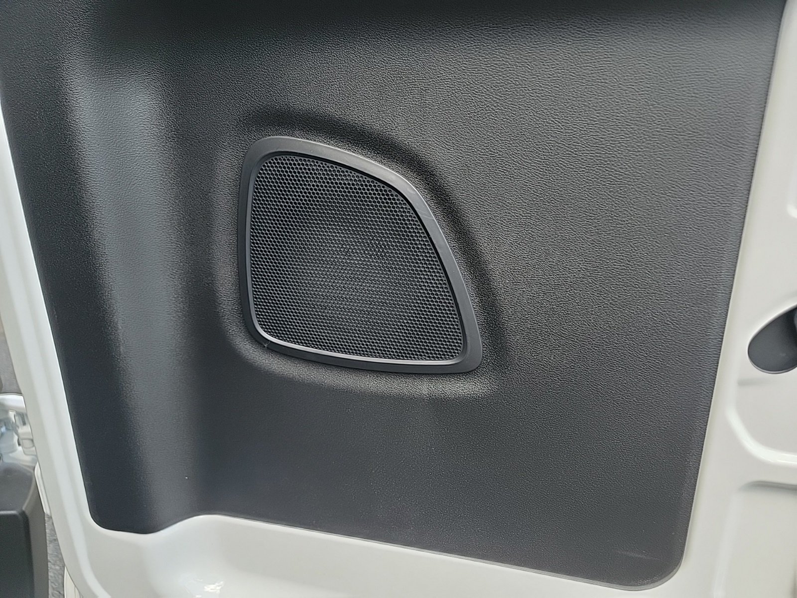 2025 Ford Transit photo 8