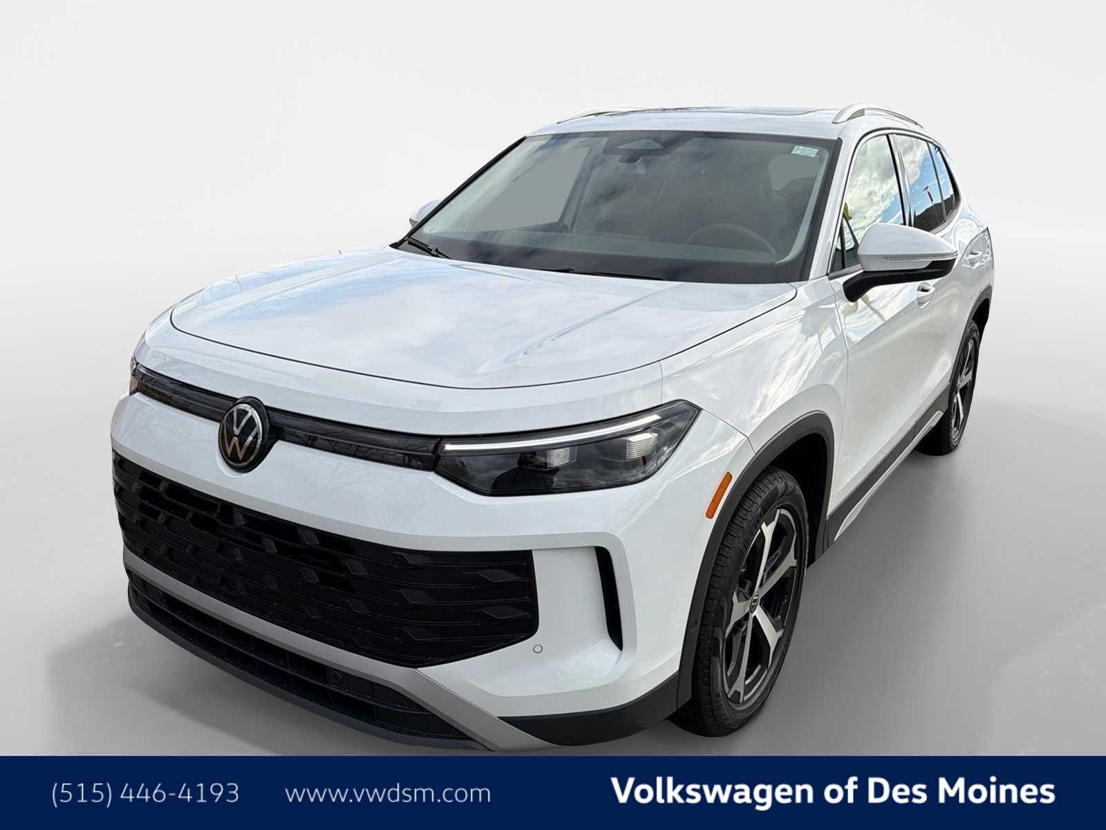 2026 Volkswagen Tiguan SE's photo