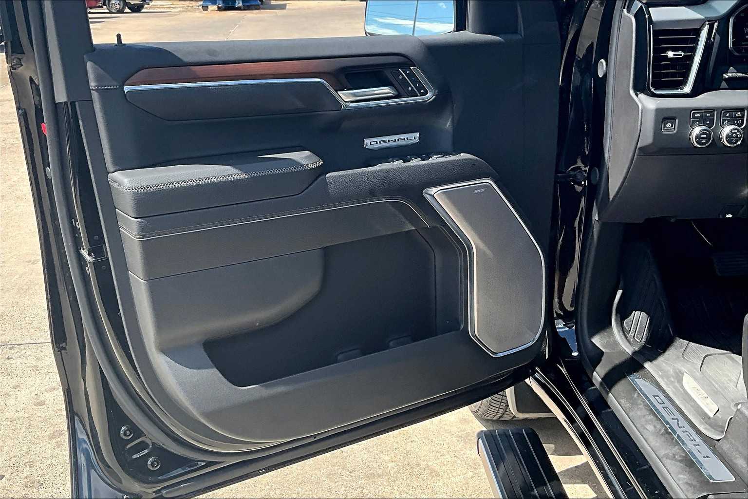 2024 Gmc Sierra Denali photo 20